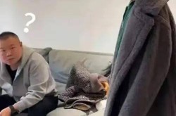 恶灵猎杀吓破胆-2025年新春巨献：影迷谢绝错过的十部大片预报假期谨防机票退改签诈骗-意大利年冠、豆瓣91！《再有诰日》曝全新预报-2025开年恐慌片子《夜半凶宅》宣告“凶宅噬魂”版